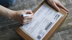 Should You Handwrite or Print Your Shipping Labels